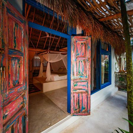 Hotel Cormoran Tulum & Cenote Екстер'єр фото